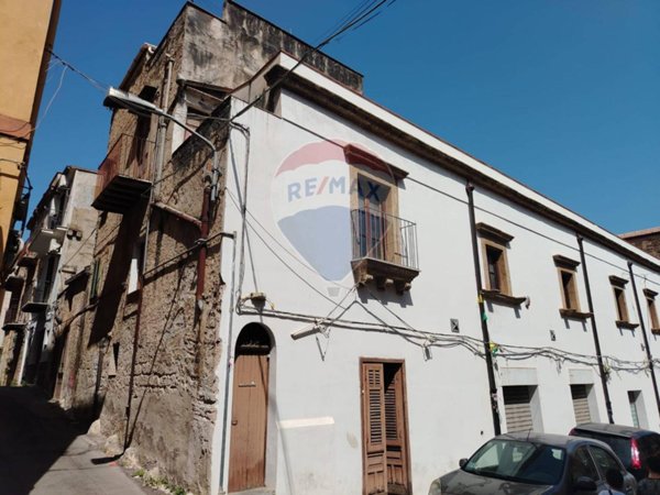 casa indipendente in vendita a Carini