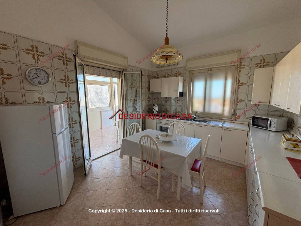 appartamento in vendita a Carini in zona Villagrazia di Carini