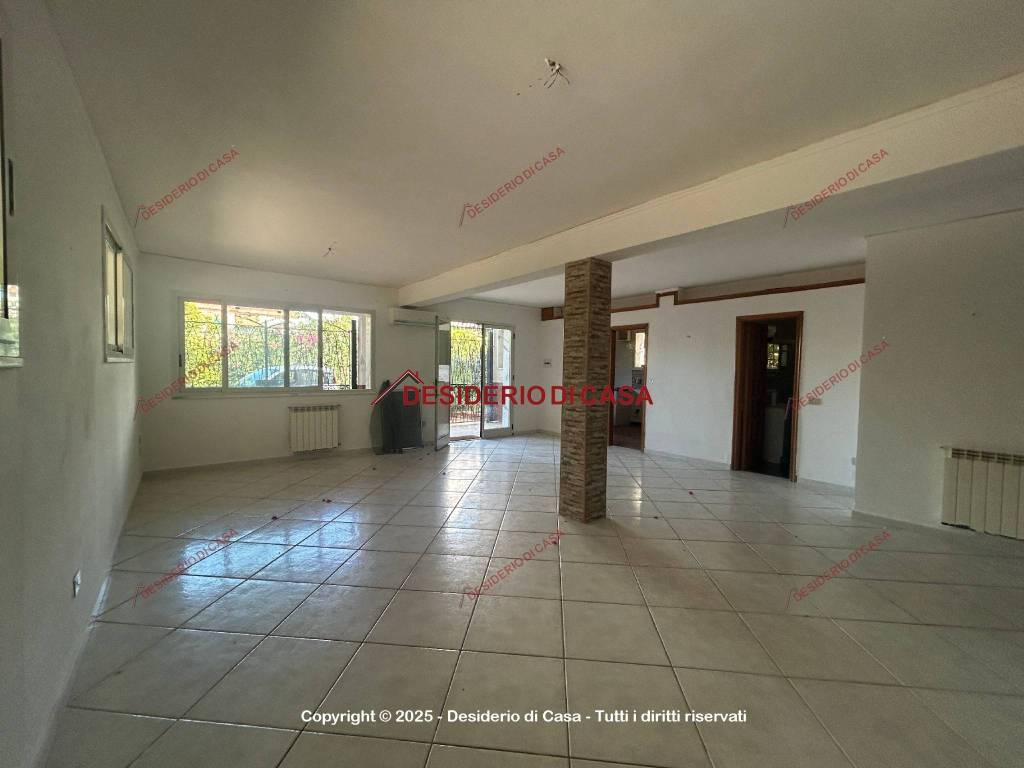 casa indipendente in vendita a Carini