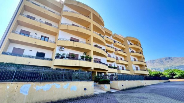 appartamento in vendita a Carini