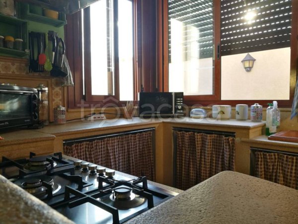 casa indipendente in vendita a Carini in zona Villagrazia di Carini