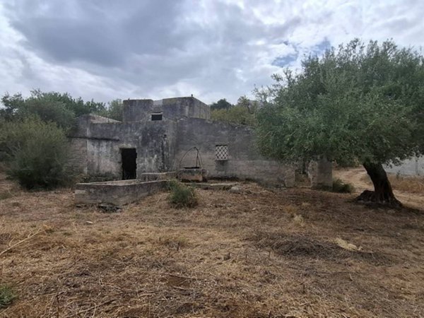 casa indipendente in vendita a Carini