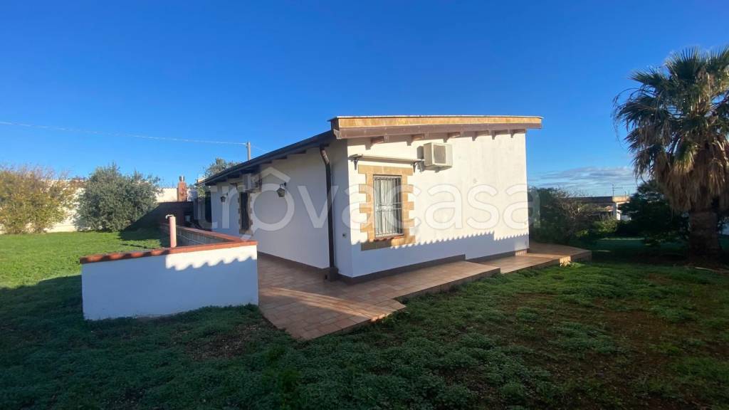 casa indipendente in vendita a Carini