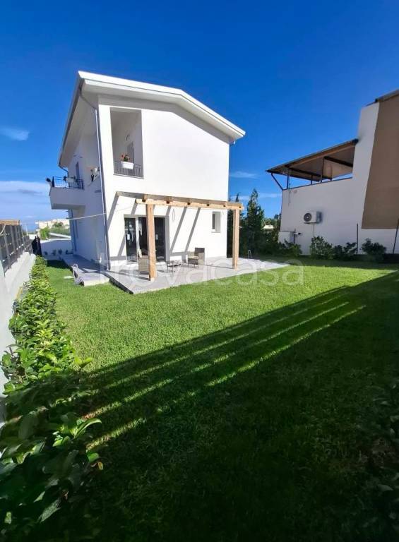 casa indipendente in vendita a Carini
