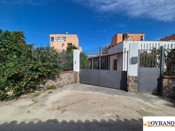 casa indipendente in vendita a Carini