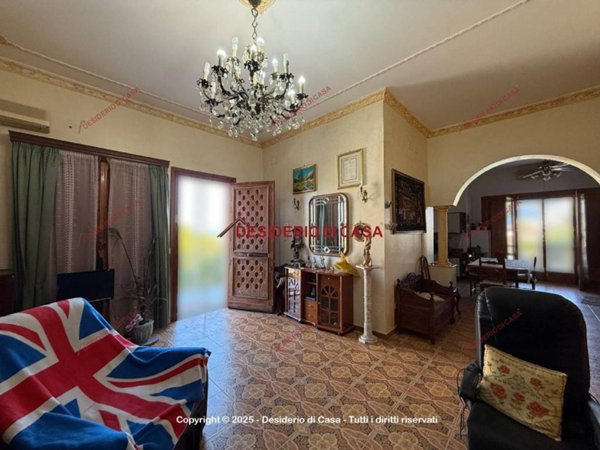 casa indipendente in vendita a Carini