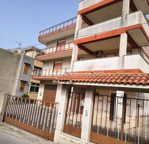 casa indipendente in vendita a Carini