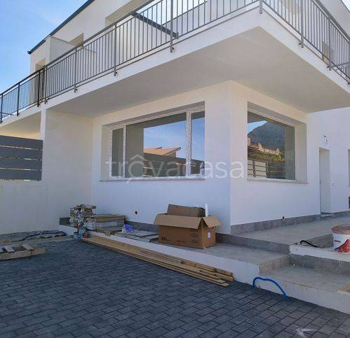 casa indipendente in vendita a Carini