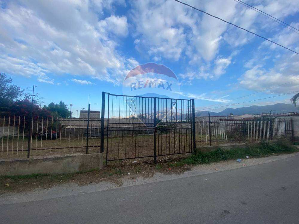 casa indipendente in vendita a Carini