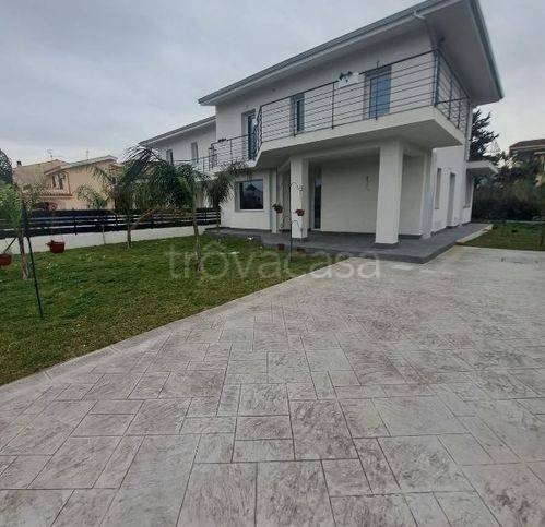 casa indipendente in vendita a Carini in zona Villagrazia di Carini