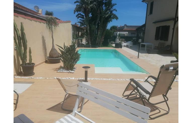 casa indipendente in vendita a Carini