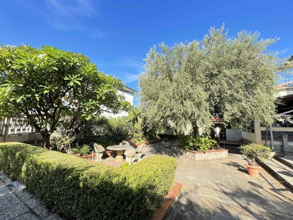 casa indipendente in vendita a Carini