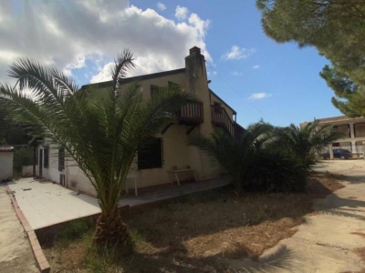 casa indipendente in vendita a Carini in zona Villagrazia di Carini