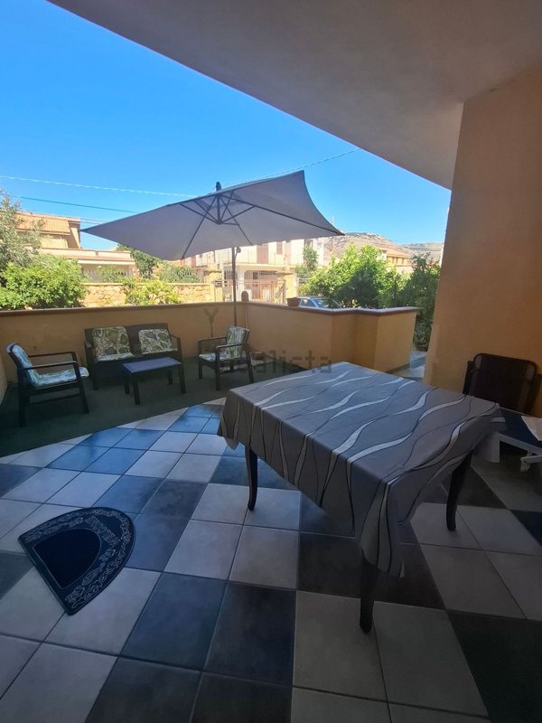 casa indipendente in vendita a Carini