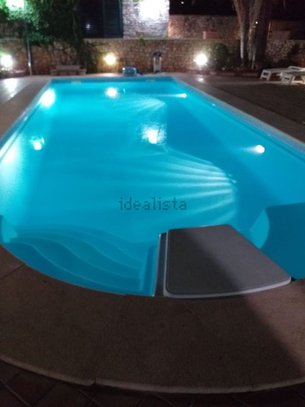 casa indipendente in vendita a Carini