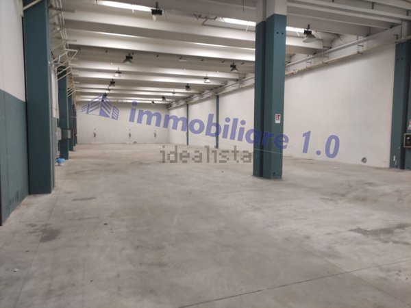 capannone in vendita a Carini