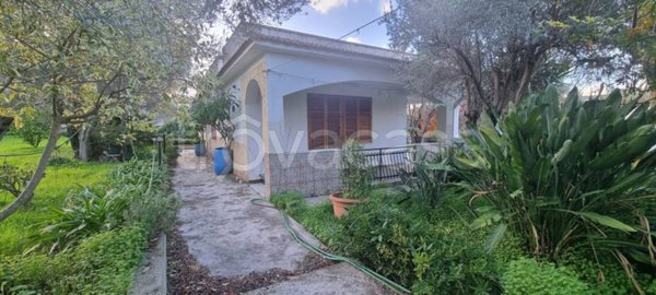 casa indipendente in vendita a Carini in zona Villagrazia di Carini