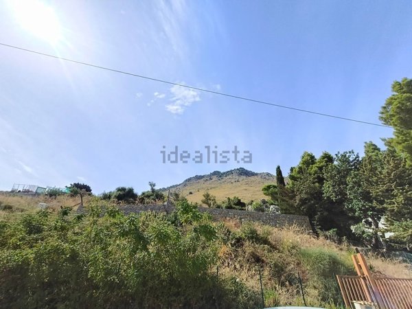 casa indipendente in vendita a Carini