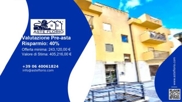 locale commerciale in vendita a Carini