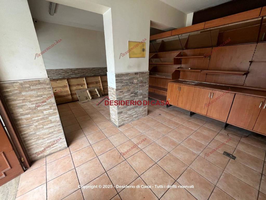 negozio in vendita a Carini