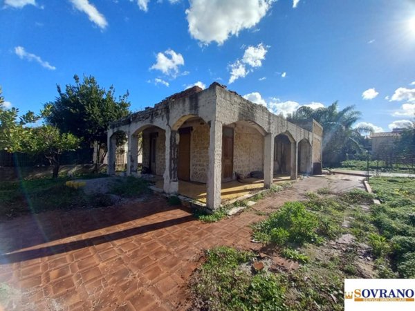 casa indipendente in vendita a Carini in zona Villagrazia di Carini