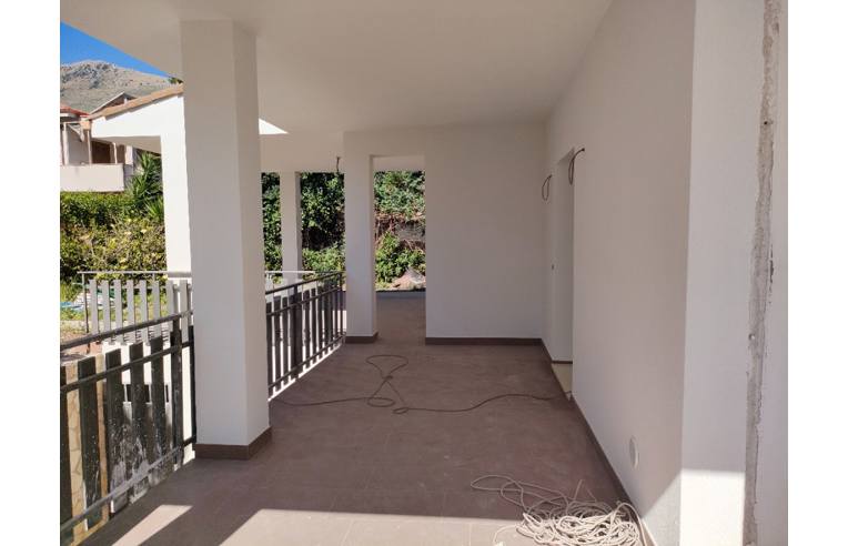 casa indipendente in vendita a Carini