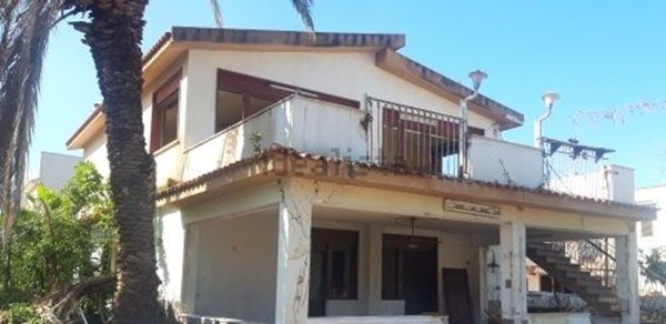 casa indipendente in vendita a Carini