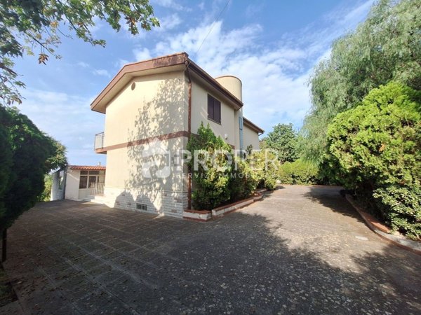 casa indipendente in vendita a Carini in zona Villagrazia di Carini