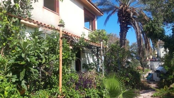 casa indipendente in vendita a Carini