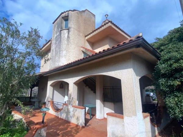 casa indipendente in vendita a Carini in zona Villagrazia di Carini