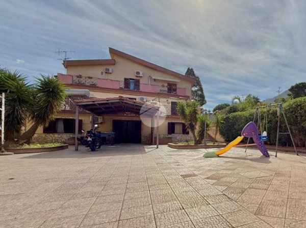 appartamento in vendita a Carini