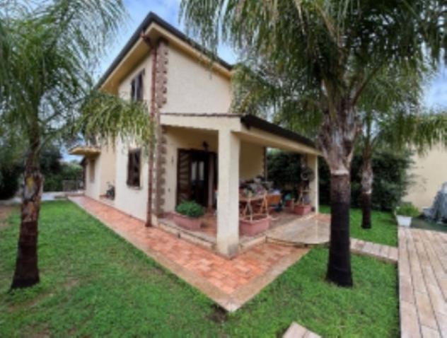 casa indipendente in vendita a Carini