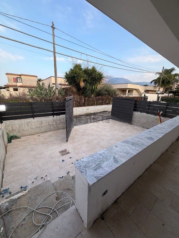 casa indipendente in vendita a Carini