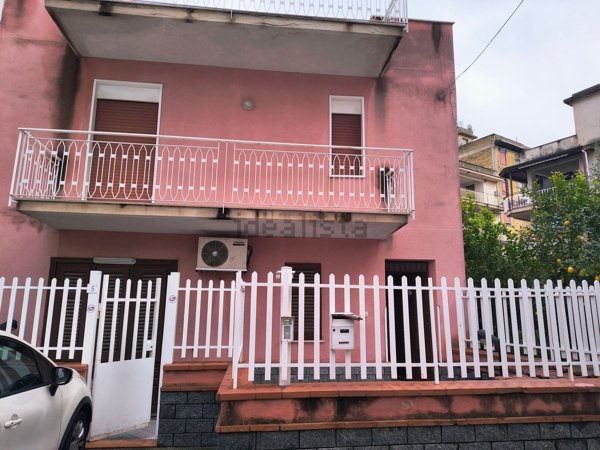 pentavano in vendita a Carini