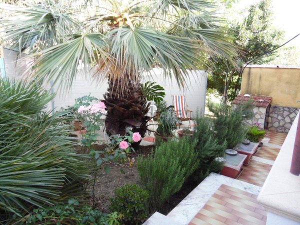 casa indipendente in vendita a Carini