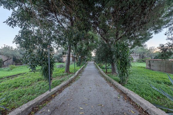 casa indipendente in vendita a Carini