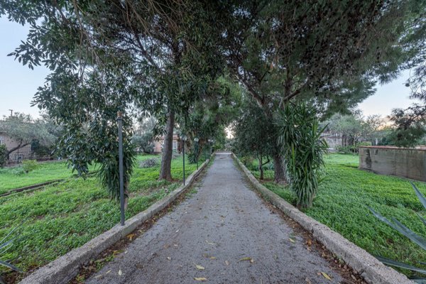 casa indipendente in vendita a Carini