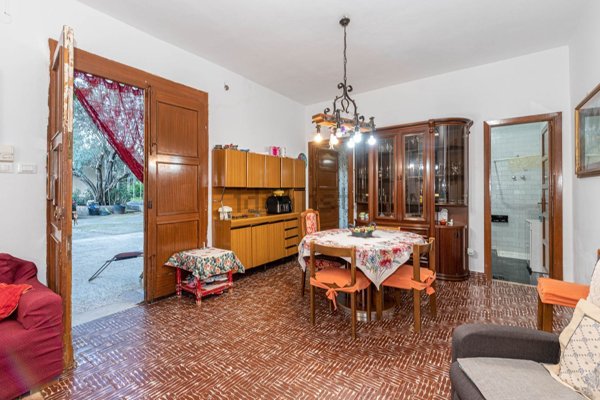 casa indipendente in vendita a Carini