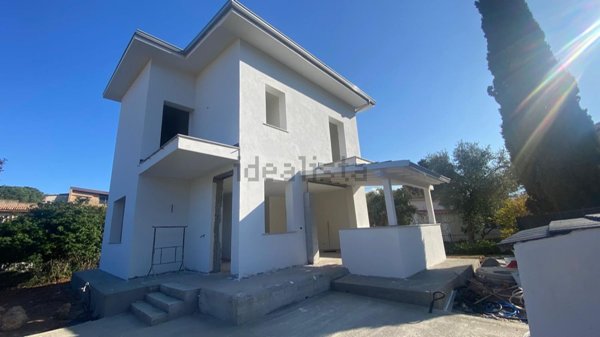 casa indipendente in vendita a Carini