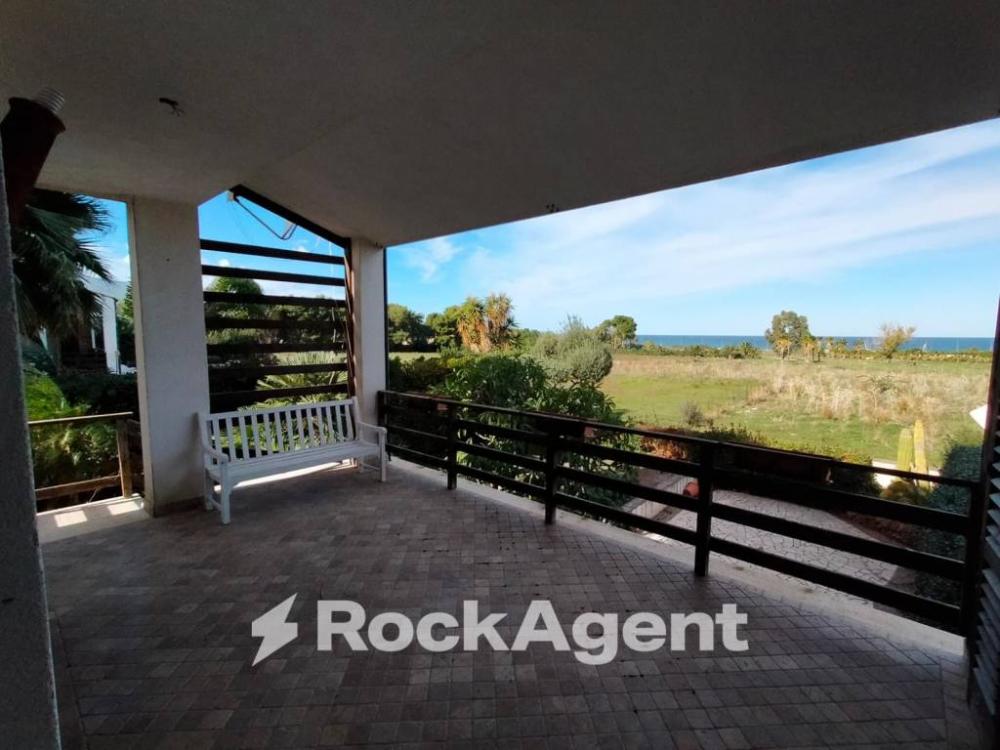 casa indipendente in vendita a Carini