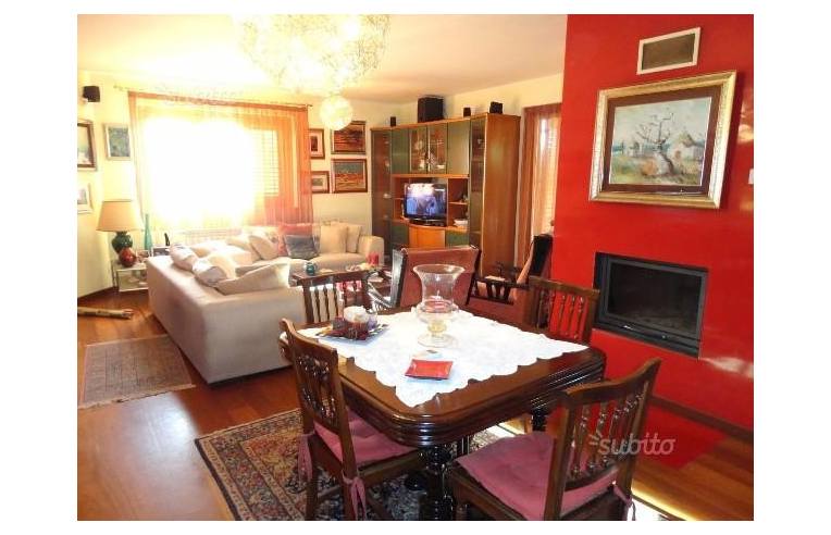 casa indipendente in vendita a Carini