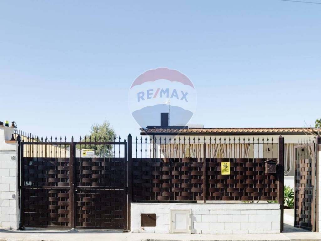 casa indipendente in vendita a Carini