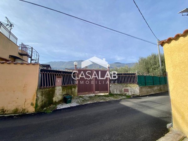 casa indipendente in vendita a Carini