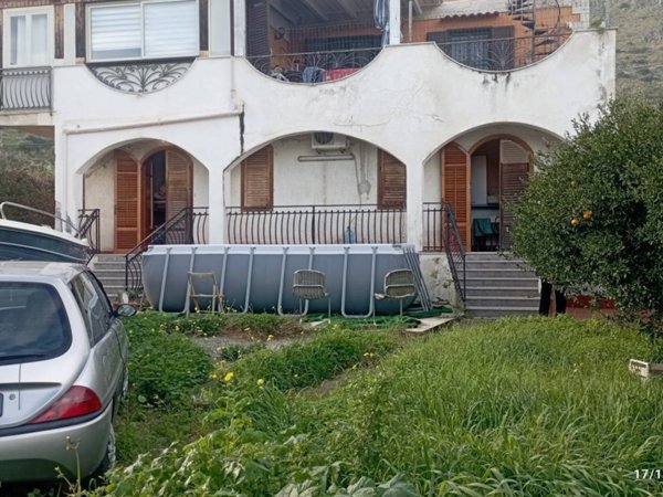 casa indipendente in vendita a Carini