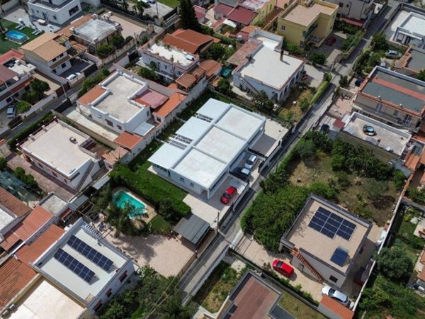 casa indipendente in vendita a Carini