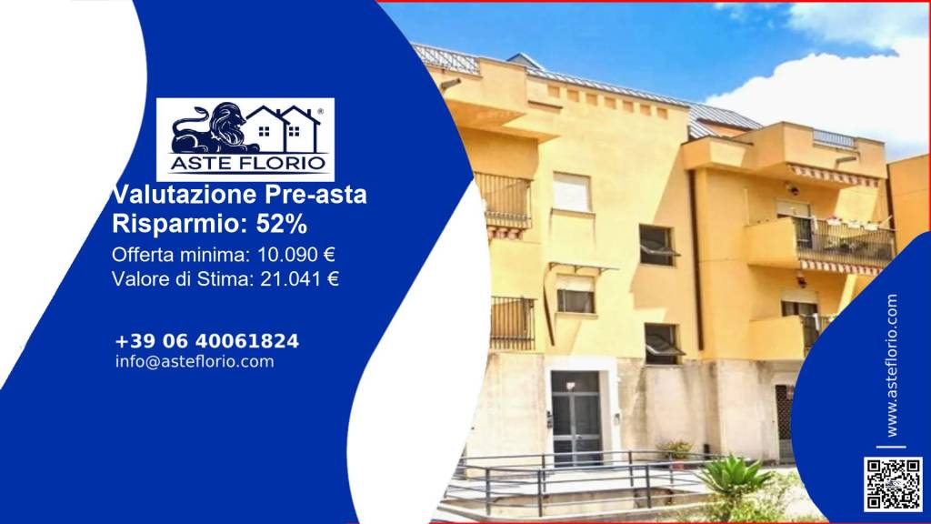 locale commerciale in vendita a Carini