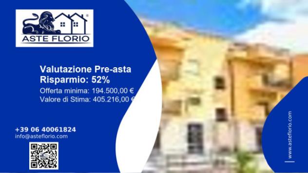 locale commerciale in vendita a Carini