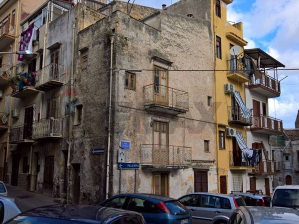 casa indipendente in vendita a Carini