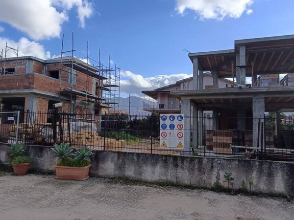 casa indipendente in vendita a Carini