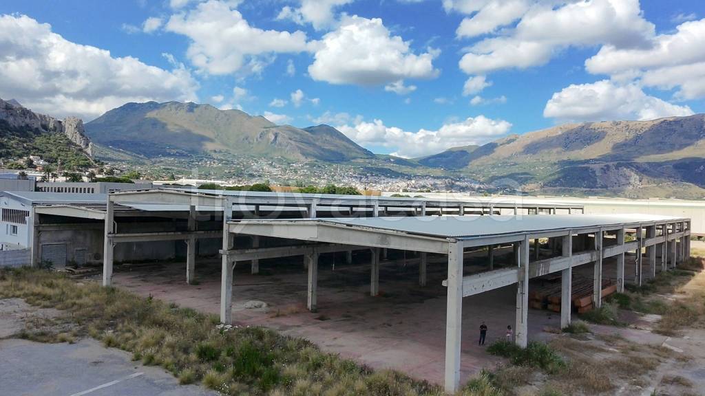 terreno edificabile in vendita a Carini